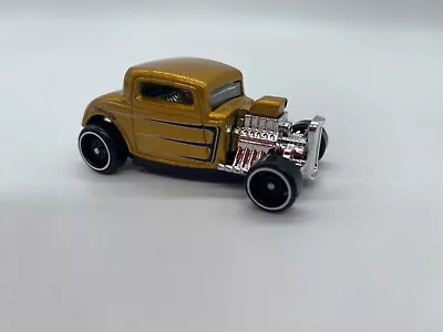 Buy Hotwheels '32 Ford Coupe De Cab Metalflakr Gold Multipack 2019 Loose • 2.95£