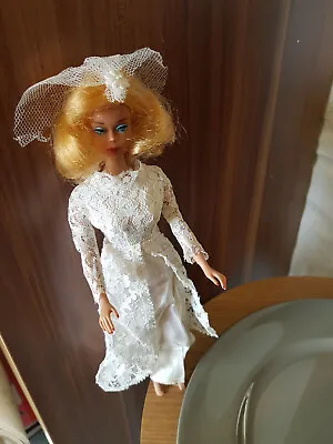 Buy BARBIE PETRA Outfit * Vintage 1960s * Wedding Dress With Veil * EXCELLENT * • 56.61£