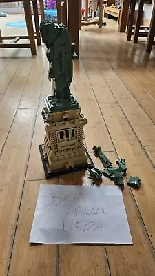 Buy LEGO LEGO ARCHITECTURE: Statue Of Liberty (21042) • 37.50£