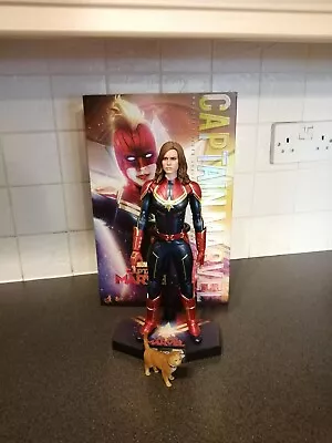 Buy Hot Toys Captain Marvel Deluxe • 125£