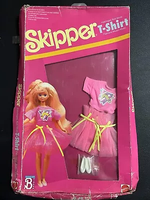 Buy Barbie Fashion SKIPPER T-SHIRT FASHION DRESSES MATTEL 9080 - 1071 Box Damage New • 14.38£
