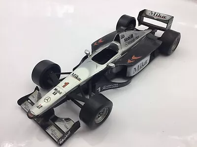 Buy Hot Wheels 1/24 McLaren - Mercedes - Mika Hakkinen #1 - F1 Car - 2000 • 19.95£