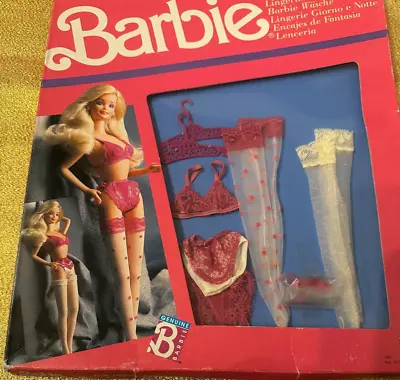 Buy 1989 Barbie Fancy Frills Lingerie #7095 (T) Superstar Era NRFB • 21.49£